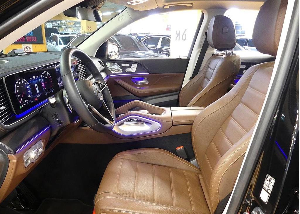 Mercedes Benz GLE Class - Vista 8