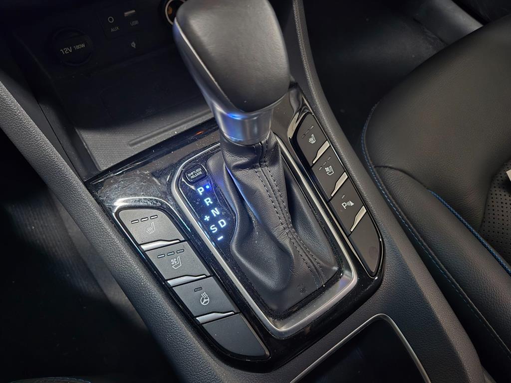 HYUNDAI Ioniq - Vista 9