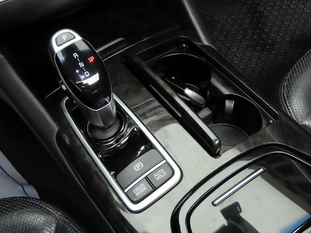 KIA K9 - Vista 10