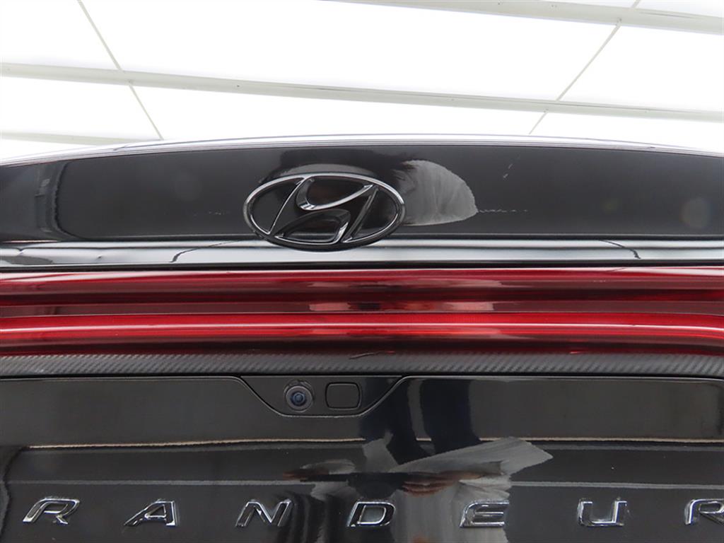 HYUNDAI Grandeur 2019 Negro - Importación desde Corea - HF Imports Iquique - Foto 18