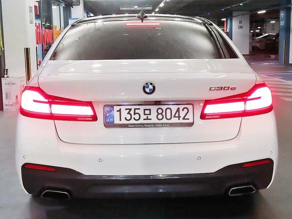 BMW 5 Series - Vista 5