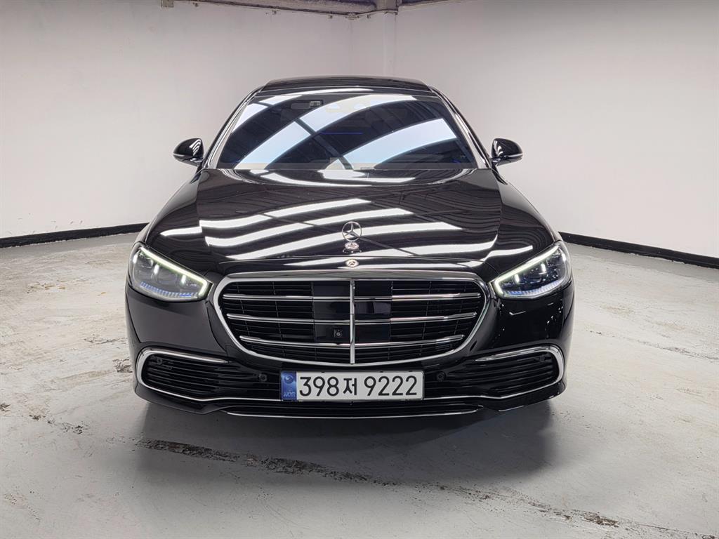 Mercedes Benz S Class - Vista 3
