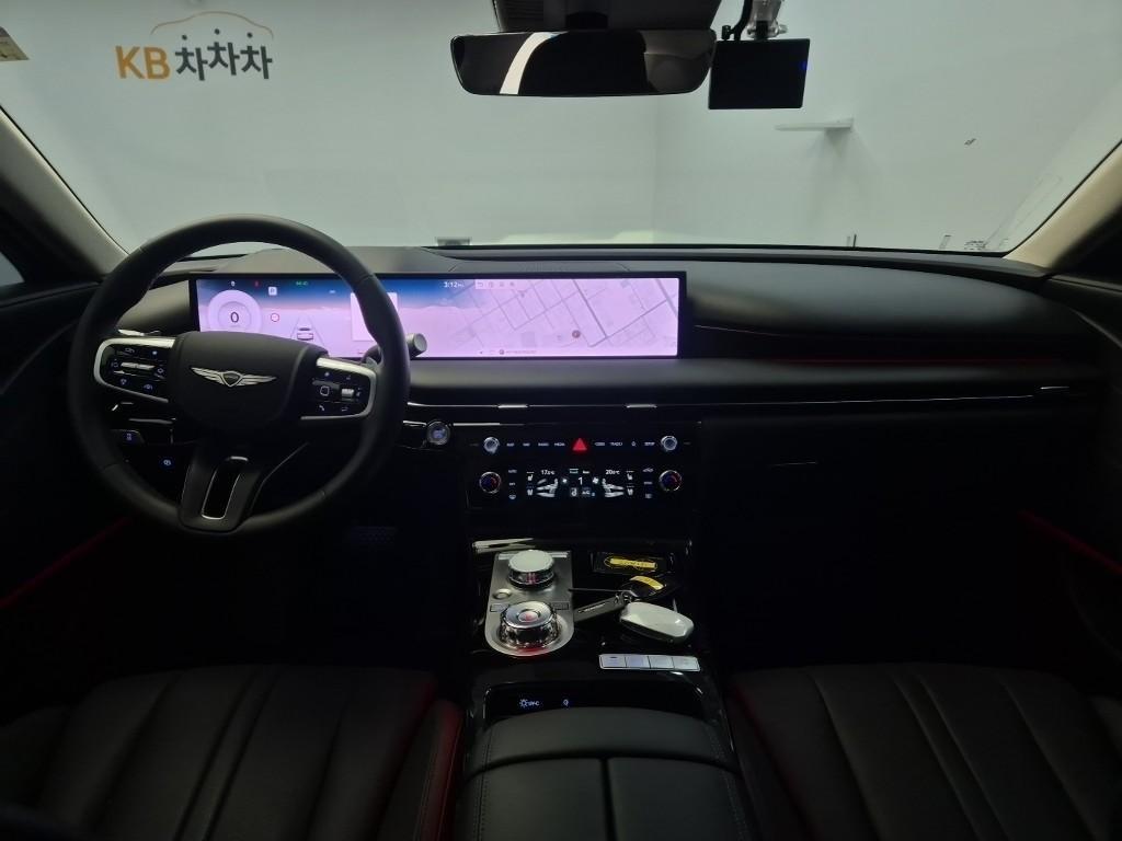 Genesis G80 - Vista 7