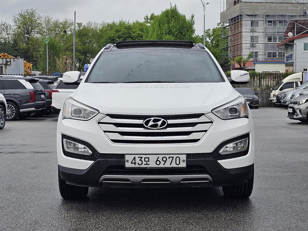 HYUNDAI Santa Fe - Vista 2