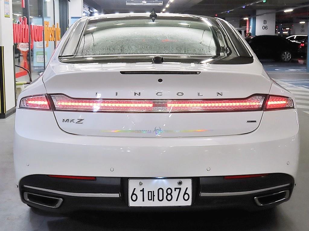 Lincoln MKZ - Vista 5