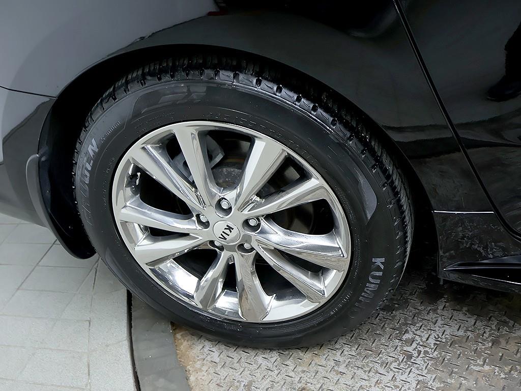 KIA Carnival 2020 Negro - Importación desde Corea - HF Imports Iquique - Foto 8