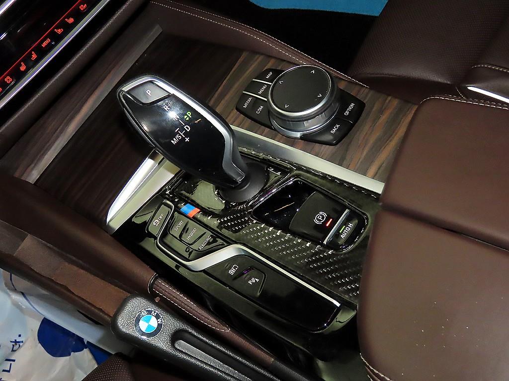 BMW 5 Series - Vista 12