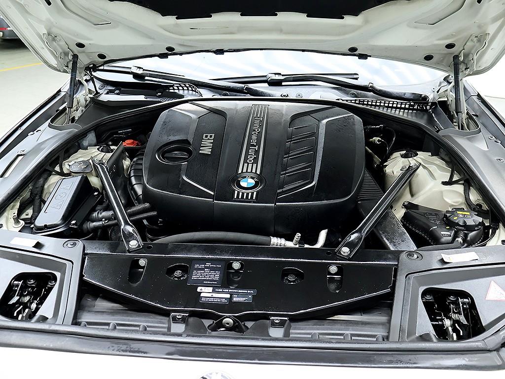 BMW 5 Series 2014 Blanco - Importación desde Corea - HF Imports Iquique - Foto 8