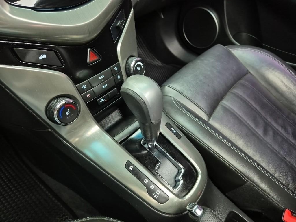 Chevrolet Cruise - Vista 8