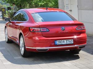 Volkswagen Arteon - Vista 8