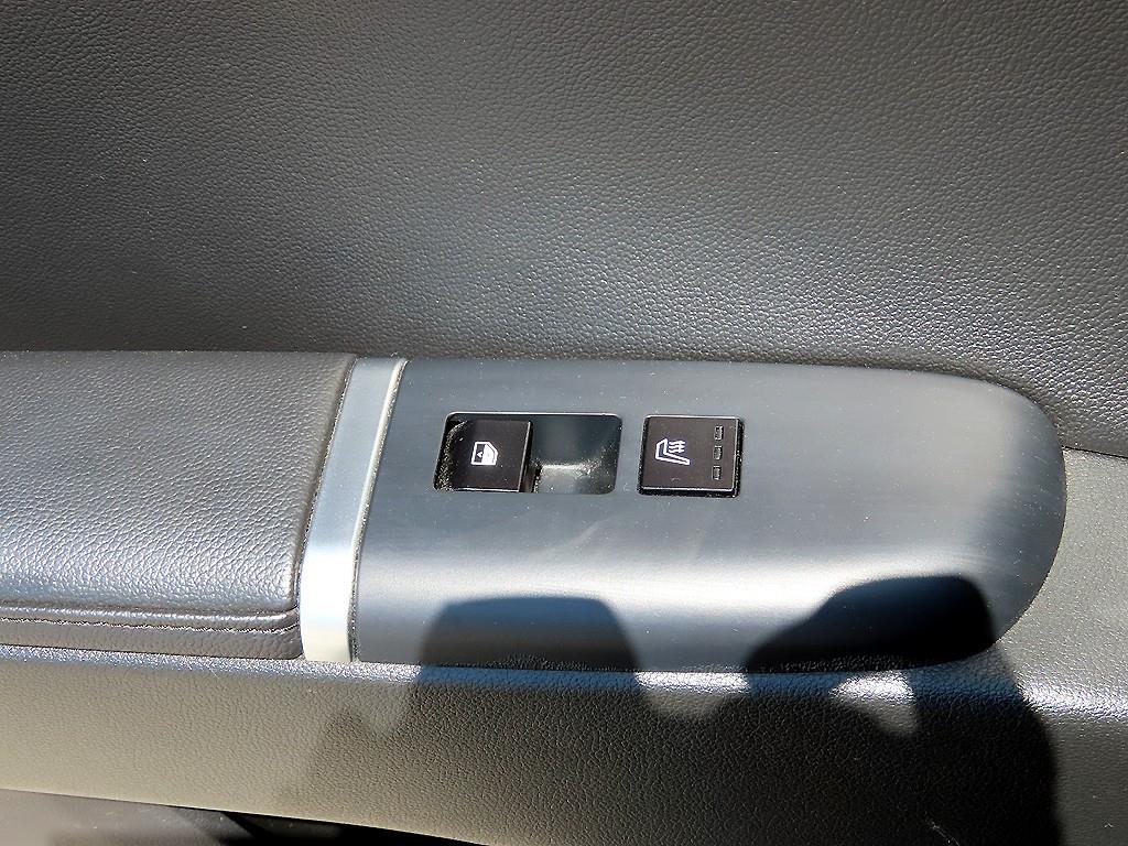 HYUNDAI Grandeur 2023 Blanco - Importación desde Corea - HF Imports Iquique - Foto 16
