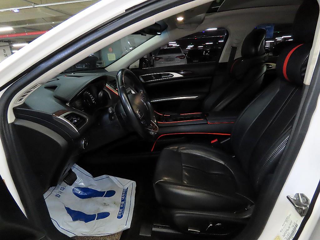 Lincoln MKZ - Vista 6