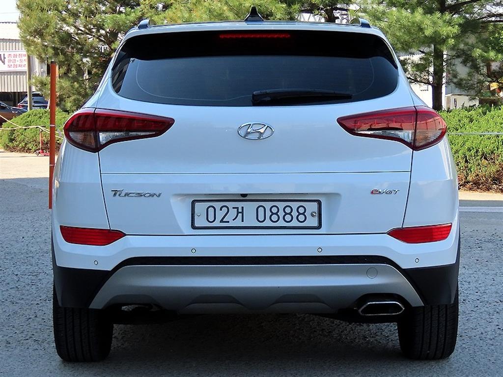 HYUNDAI Tucson - Vista 4
