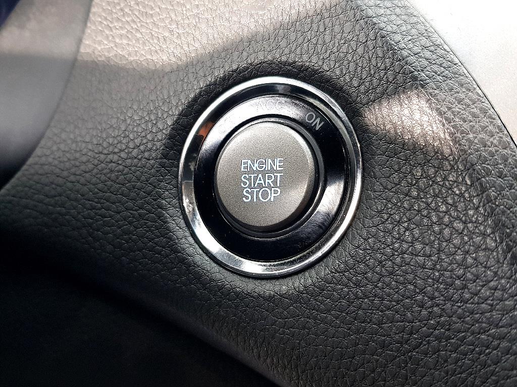 HYUNDAI Grandeur - Vista 11