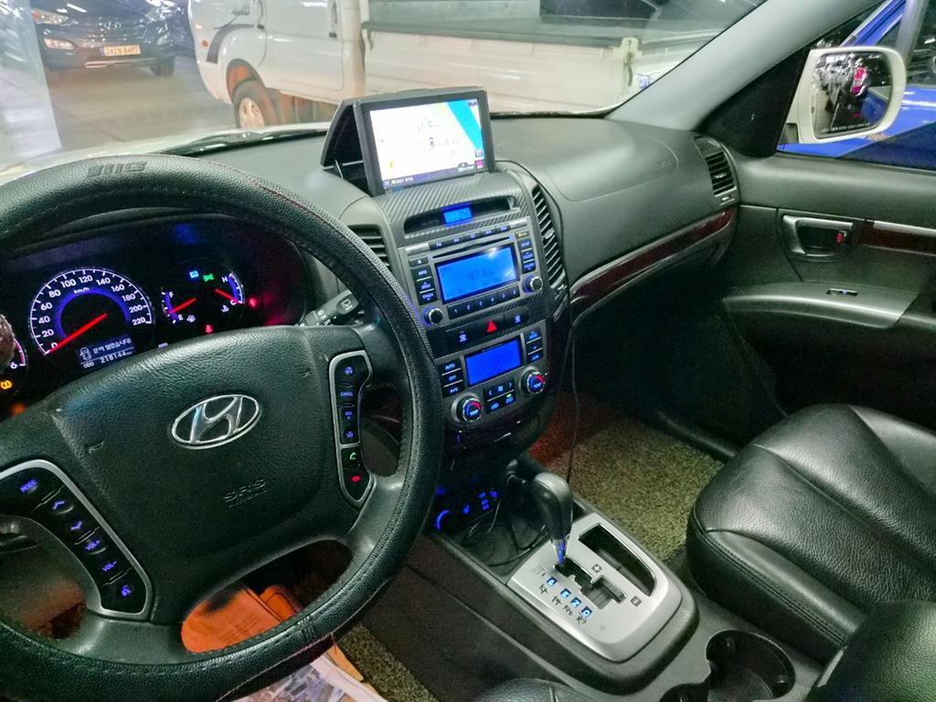 HYUNDAI Santa Fe 2011 Blanco - Importación desde Corea - HF Imports Iquique - Foto 14