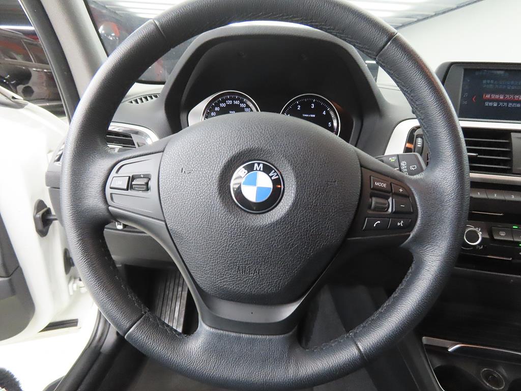 BMW 1 series - Vista 8