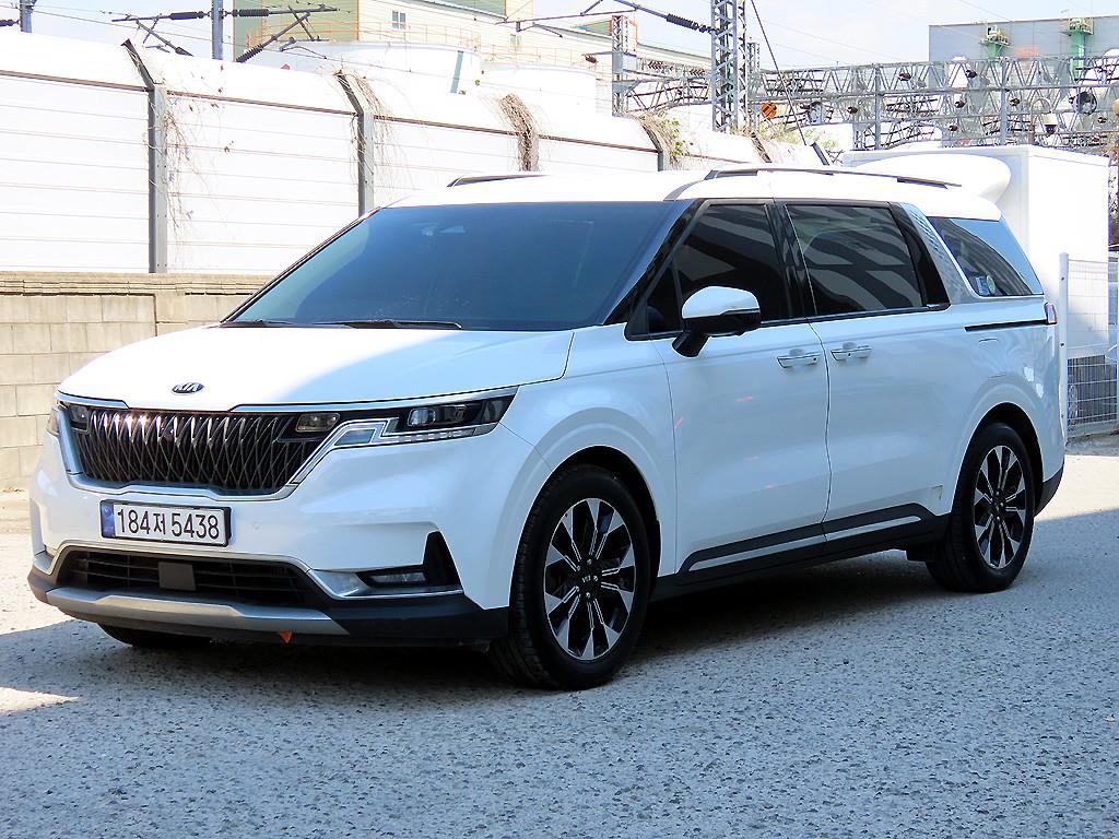 KIA Carnival - Vista 2