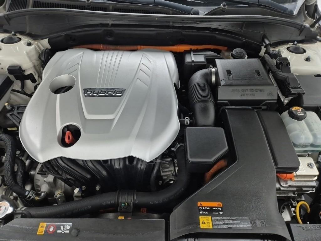 HYUNDAI Grandeur - Vista 5