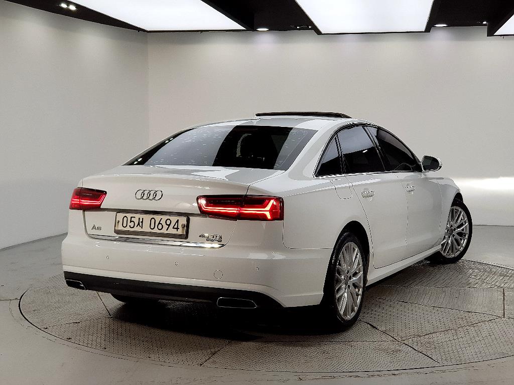 Audi A6 - Vista 4