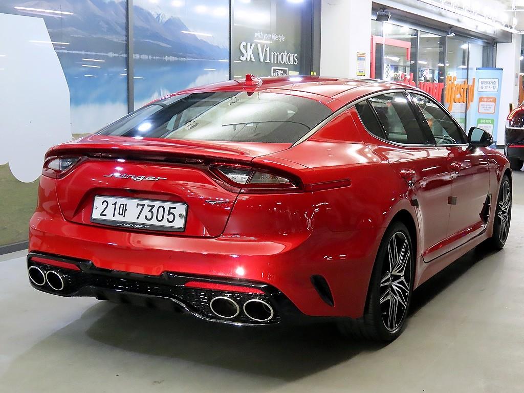 KIA Stinger - Vista 4