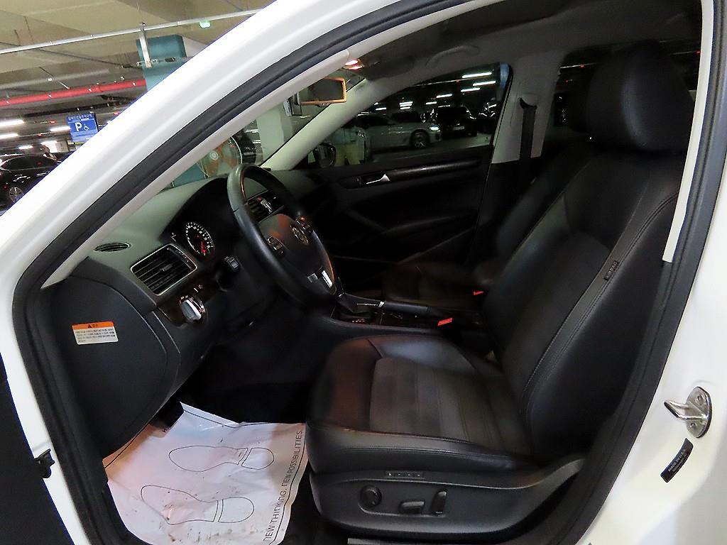 Volkswagen Passat - Vista 6