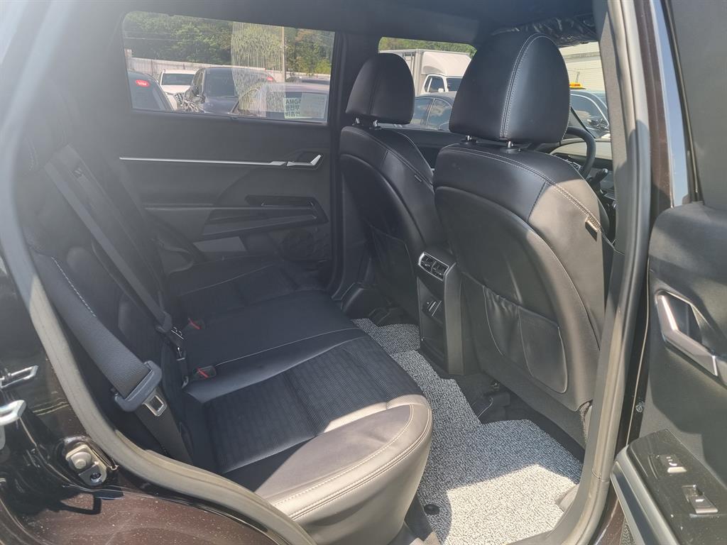 Ssangyong Torres 2023 Negro - Importación desde Corea - HF Imports Iquique - Foto 16