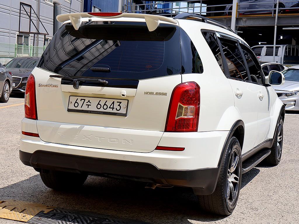 Ssangyong Rexton - Vista 7