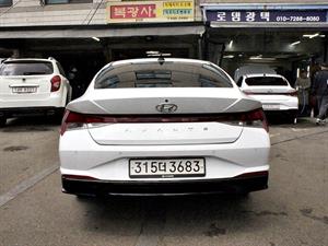 HYUNDAI Avante - Vista 6