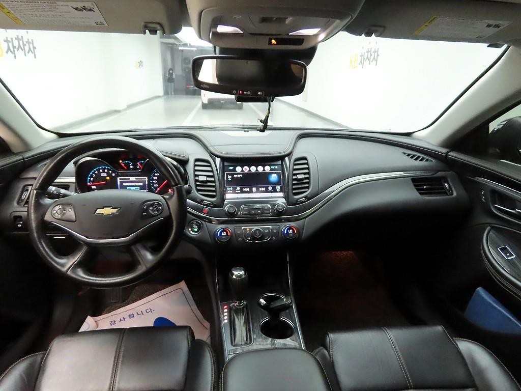 Chevrolet Impala - Vista 7