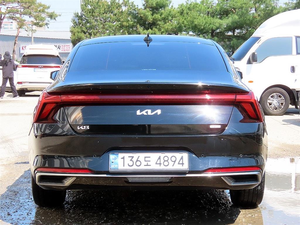 KIA K8 - Vista 4