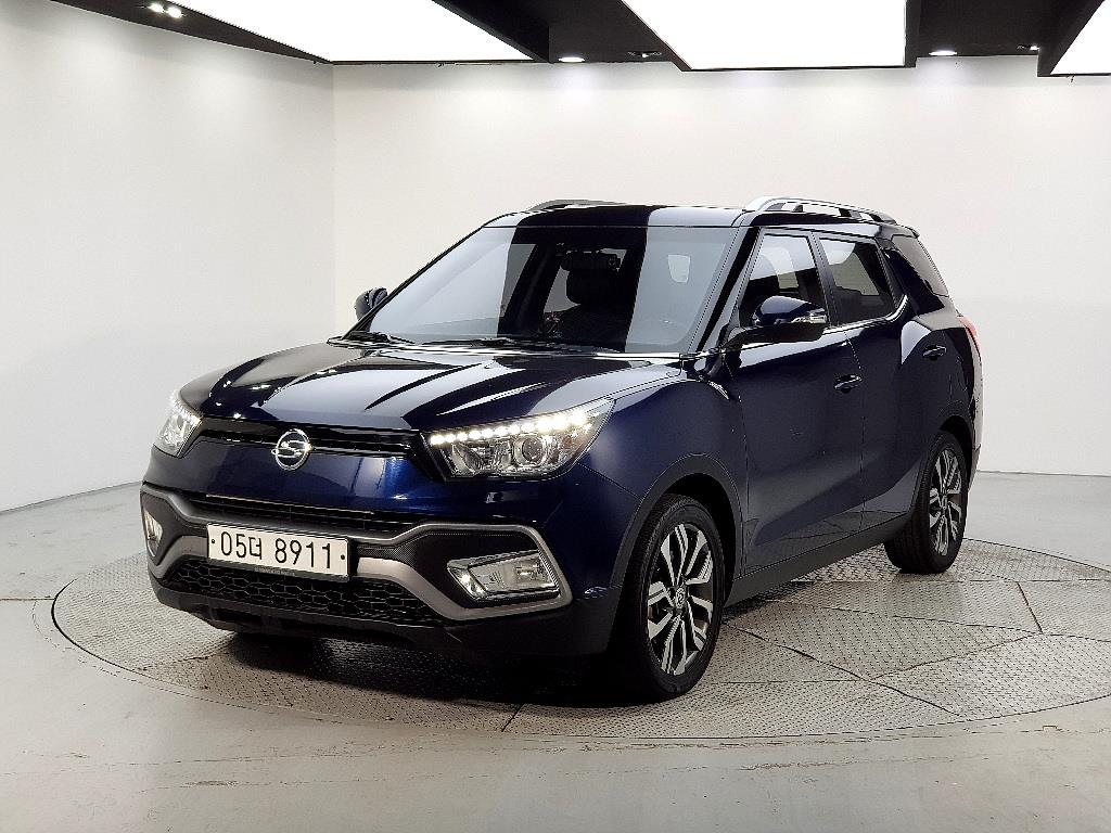 Ssangyong Tivoli 2018 Azul - Importación desde Corea - HF Imports Iquique - Foto 1