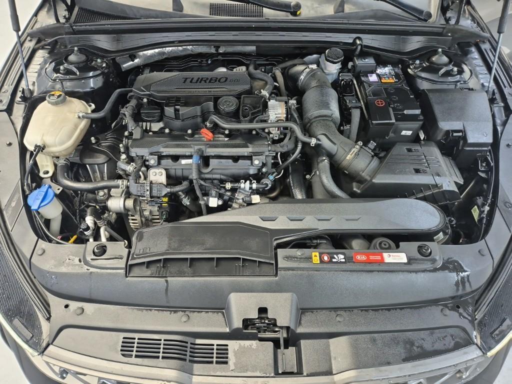 KIA K5 - Vista 5