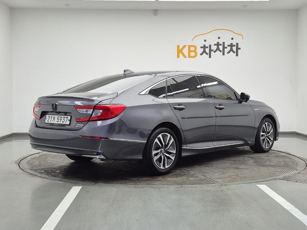 Honda Accord - Vista 4