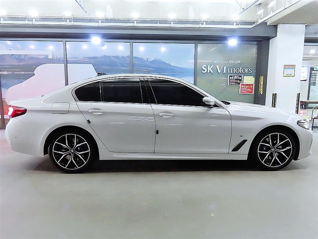BMW 5 Series - Vista 3