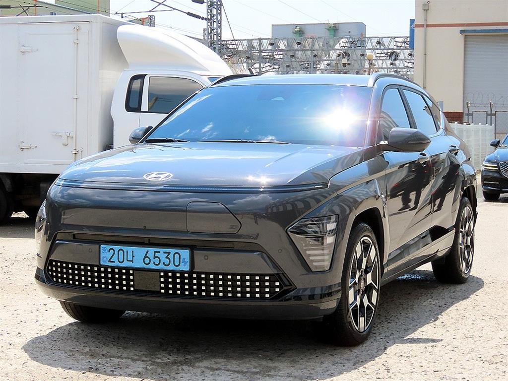 HYUNDAI Kona - Vista 2