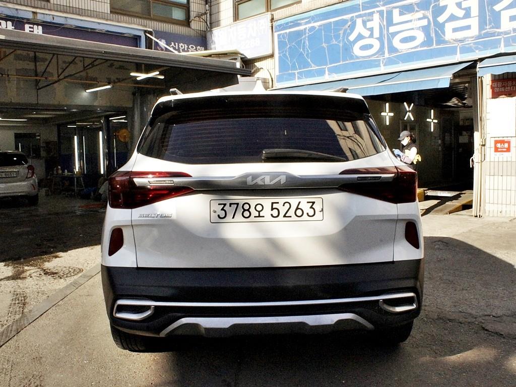 KIA Seltos - Vista 5