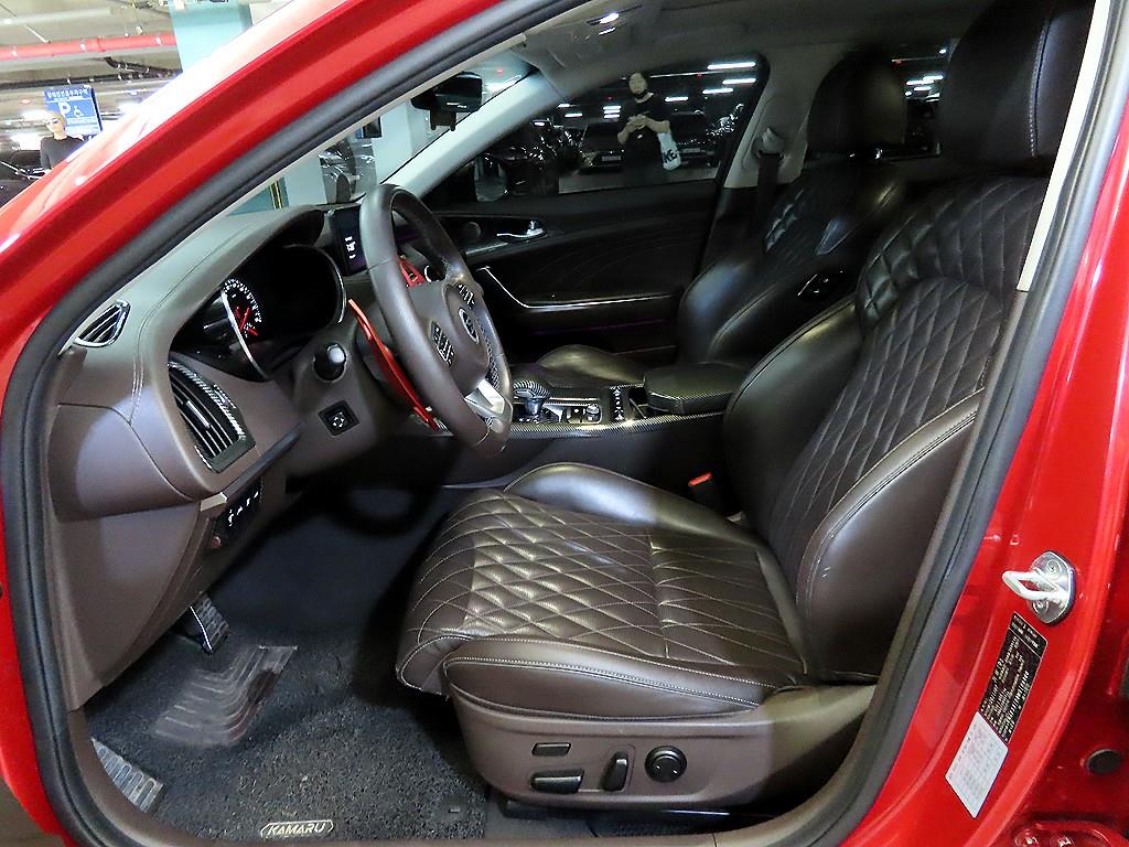 KIA Stinger - Vista 5