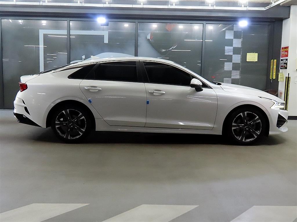 KIA K5 - Vista 3
