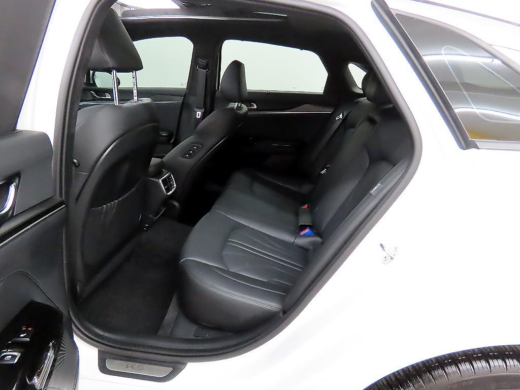 KIA K5 - Vista 6