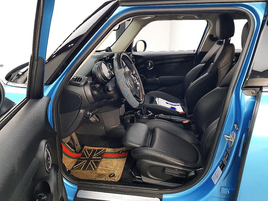 Mini Cooper - Vista 8