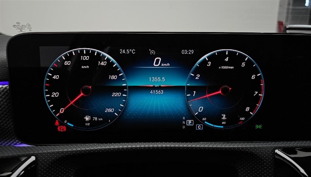 Mercedes Benz A Class - Vista 11