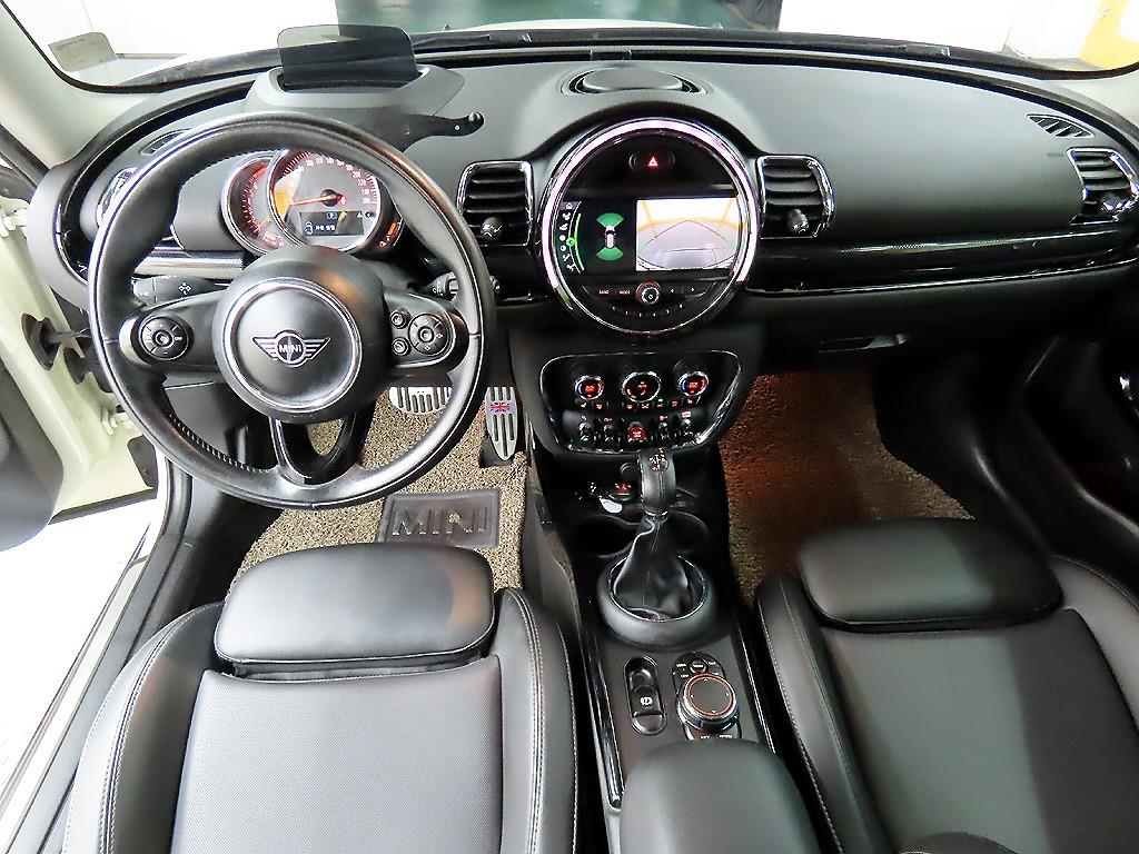 Mini Clubman - Vista 7
