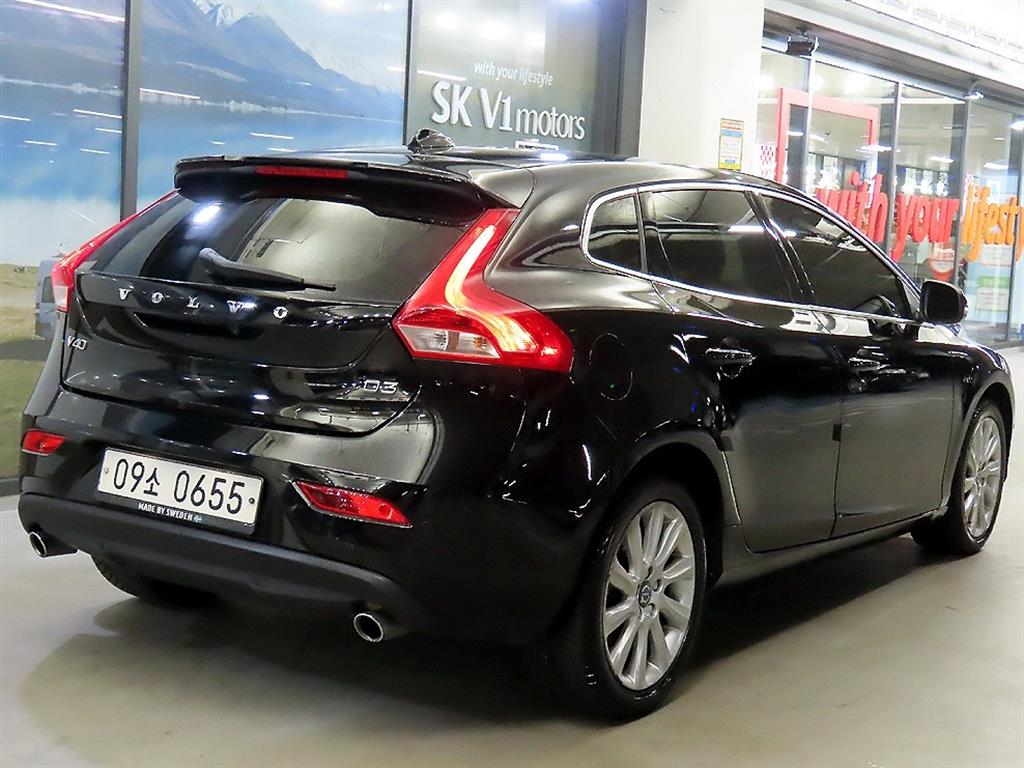 Volvo V40 - Vista 4