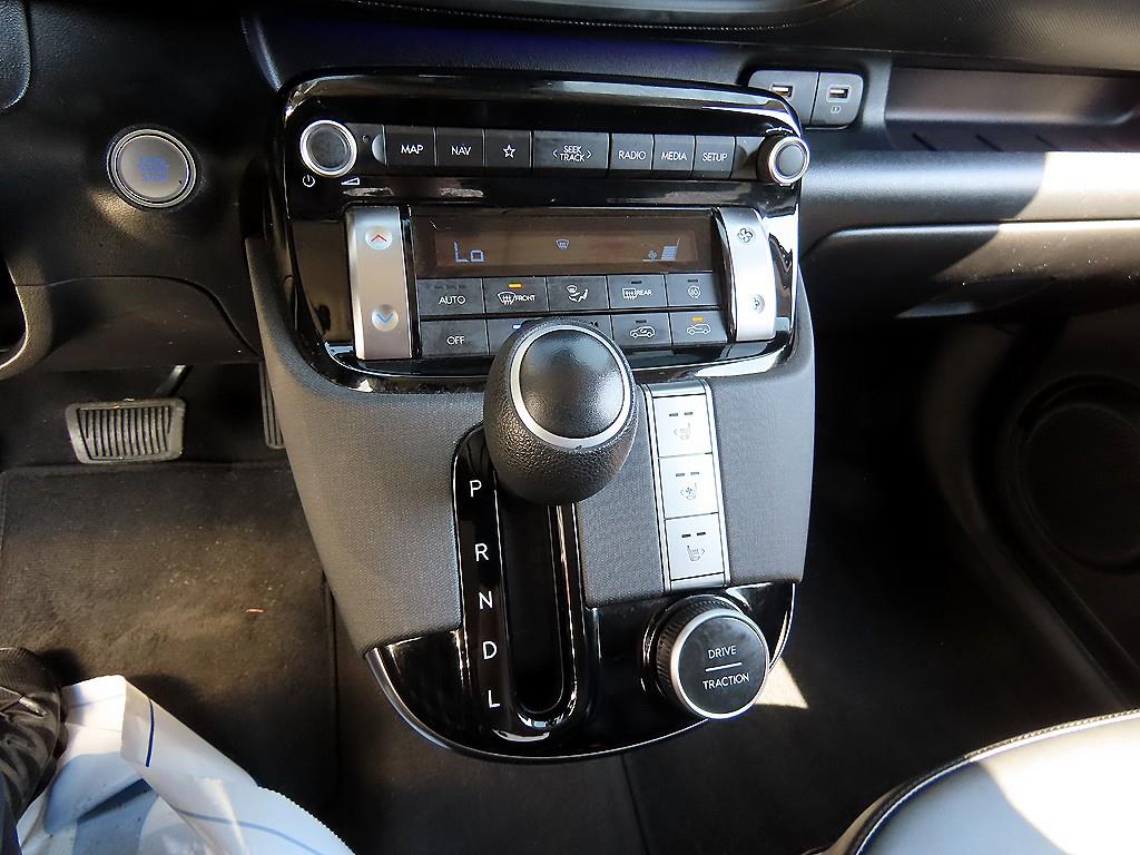 HYUNDAI Casper - Vista 10