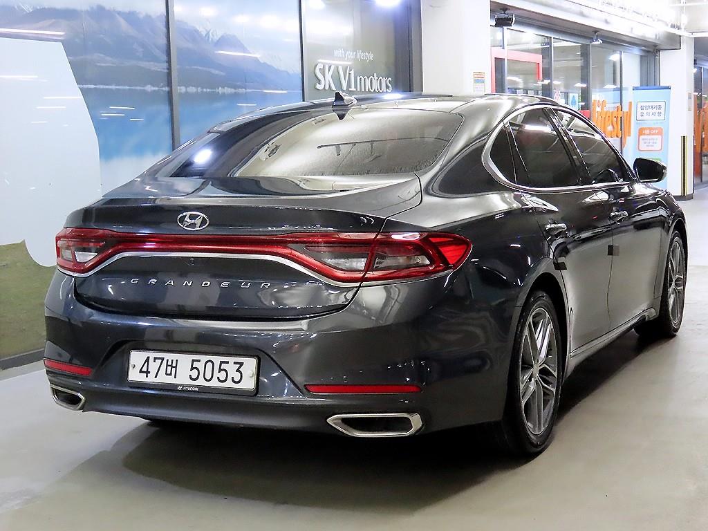 HYUNDAI Grandeur - Vista 4