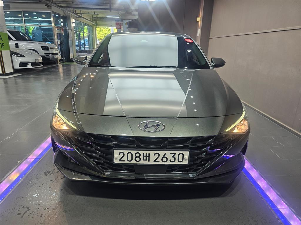 HYUNDAI Avante 2021 Gris - Importación desde Corea - HF Imports Iquique - Foto 1