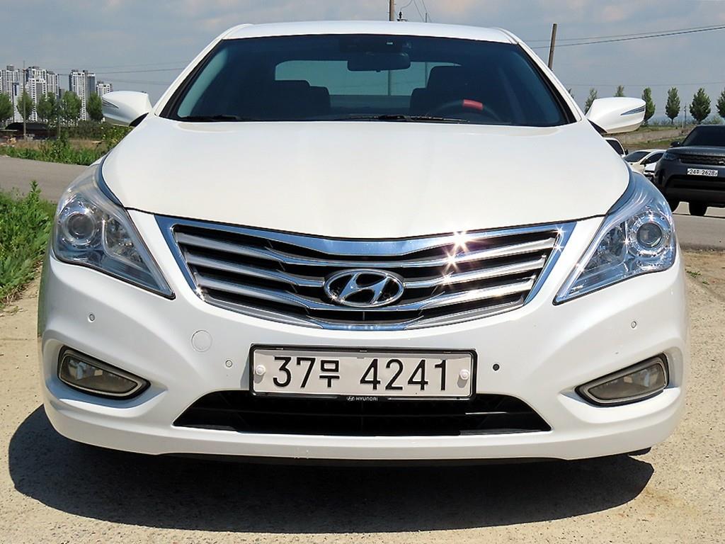 HYUNDAI Grandeur 2011 - Importación desde Corea - HF Imports Iquique - Foto 1