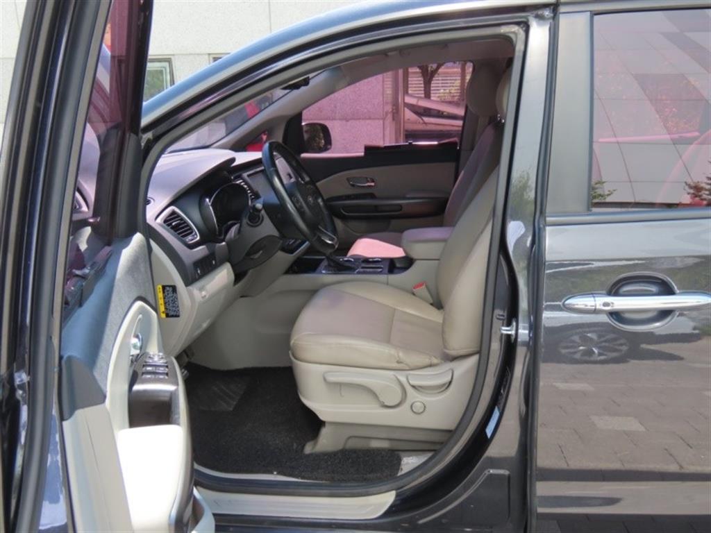 KIA Carnival 2019 Gris - Importación desde Corea - HF Imports Iquique - Foto 13