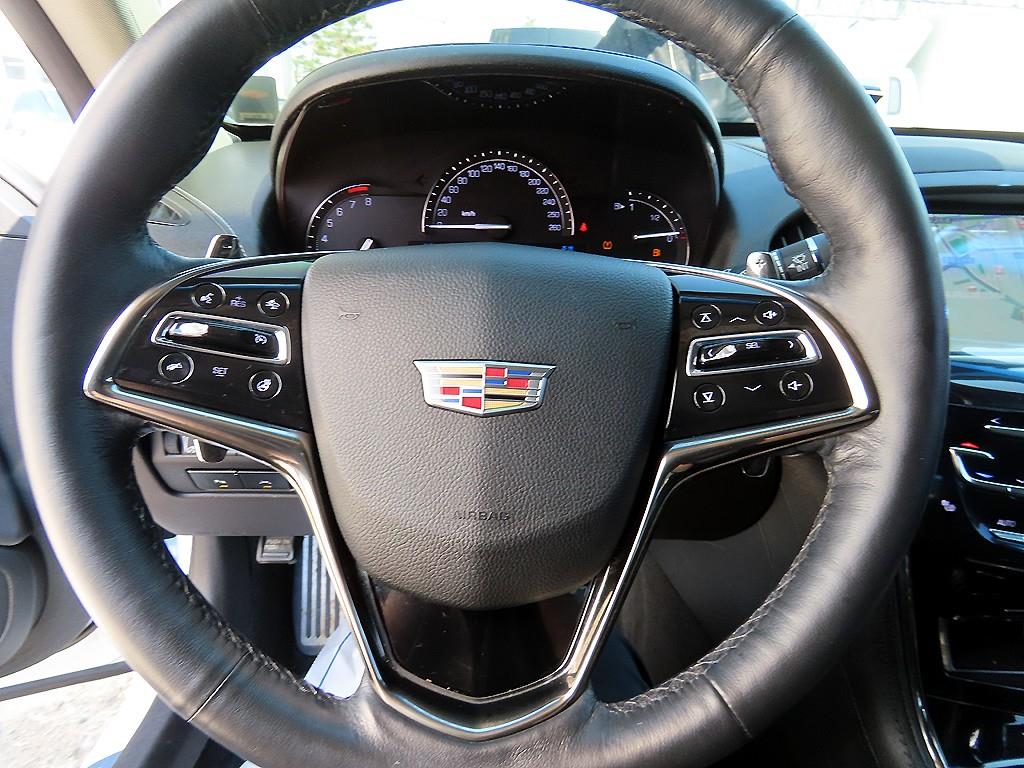 Cadillac ATS - Vista 8