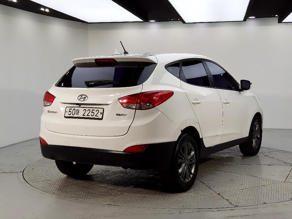 HYUNDAI Tucson - Vista 4